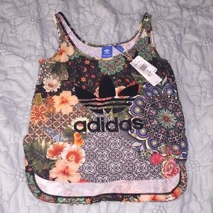 Women’s Adidas Tank NWT